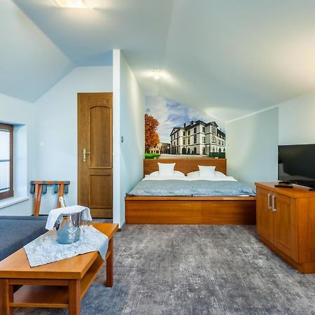 Velké Meziříčí Hotel Jelinkova Vila מראה חיצוני תמונה