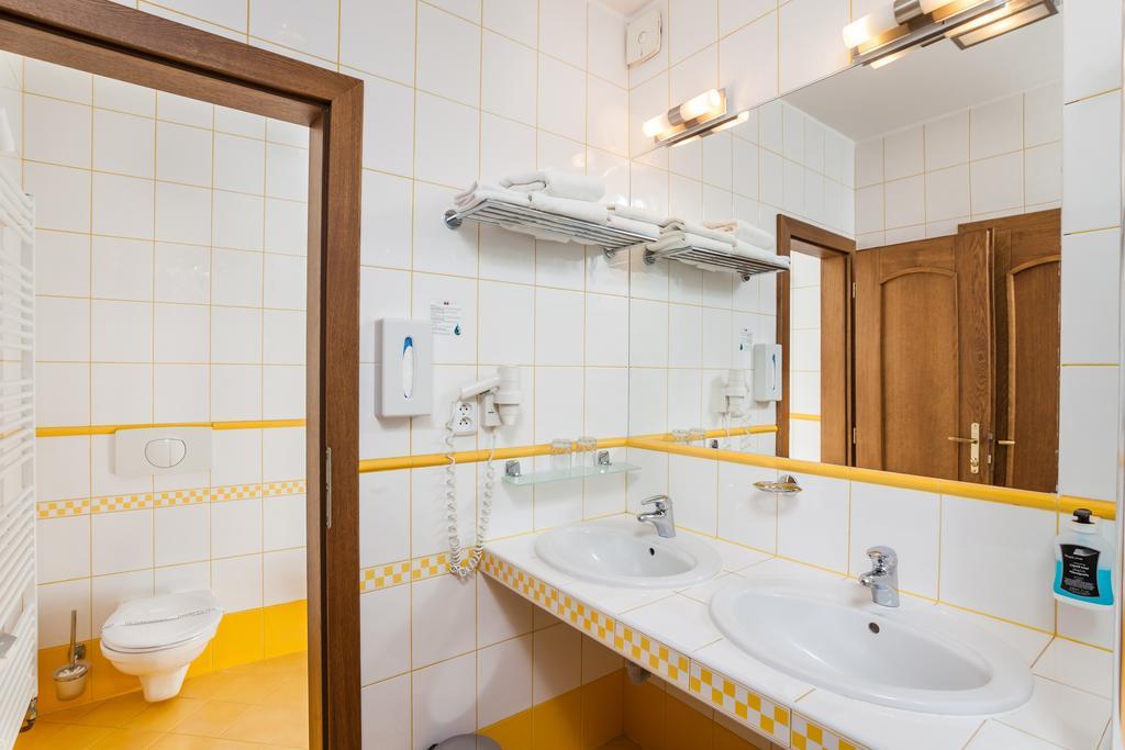 Velké Meziříčí Hotel Jelinkova Vila חדר תמונה